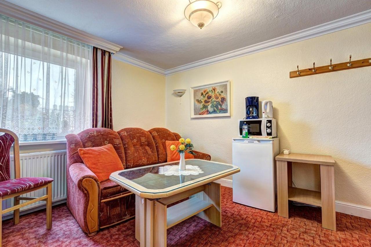 Pension Mittag Heringsdorf  Exteriör bild