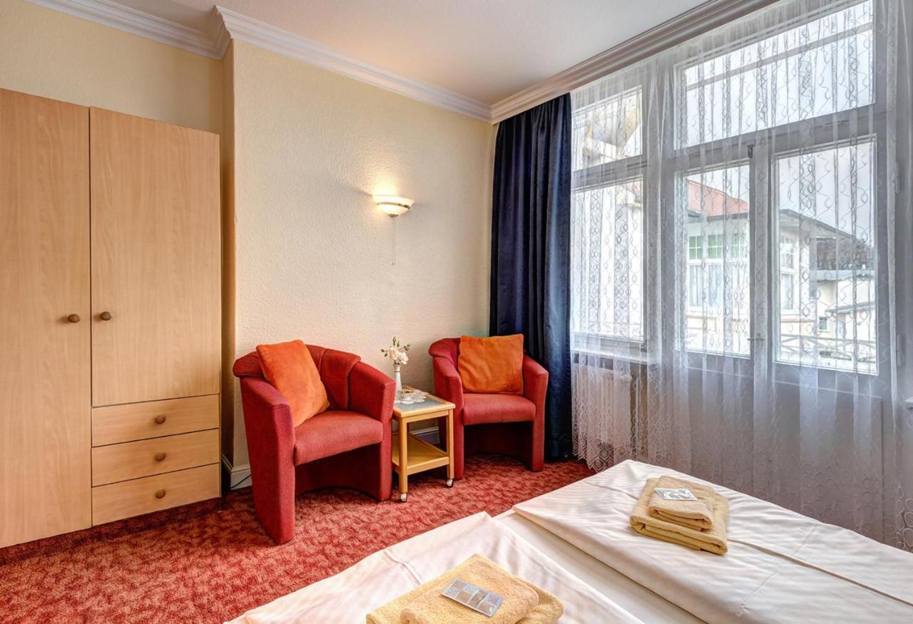 Pension Mittag Heringsdorf  Exteriör bild