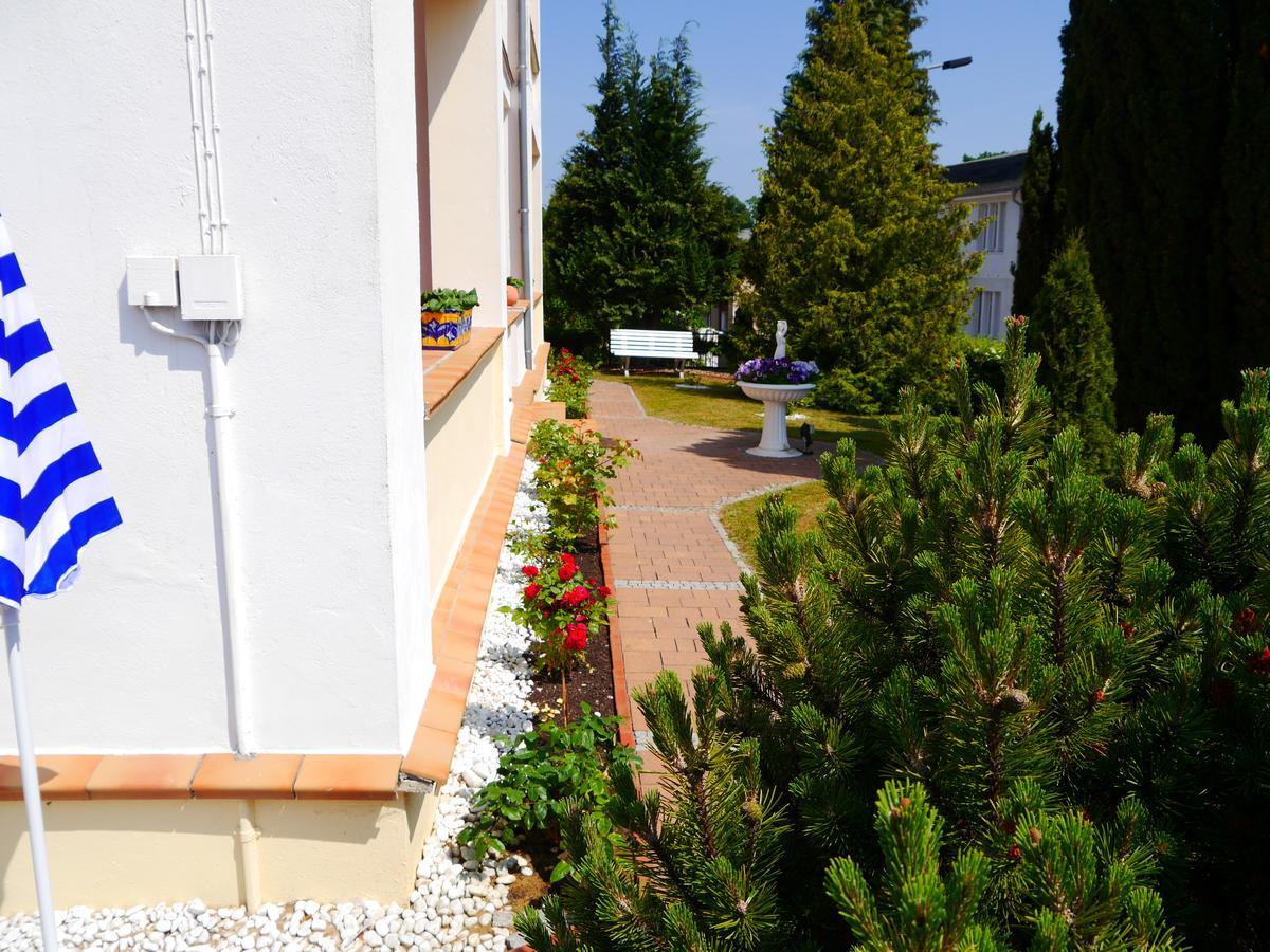 Pension Mittag Heringsdorf  Exteriör bild